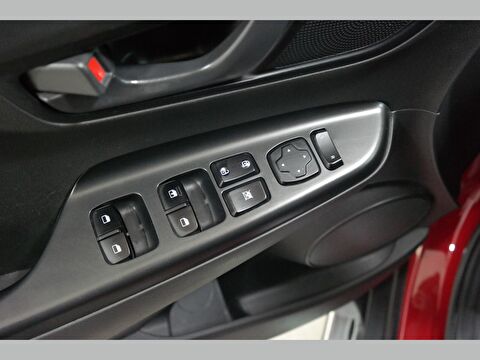 hyundai, kona, suv 1.0 t-gdı style dct, otomatik, benzin 2.el otomobil | renew 18