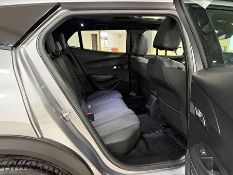 peugeot, 2008, 1.2 hybrid allure edcs6, otomatik, benzin 2.el otomobil | renew 8