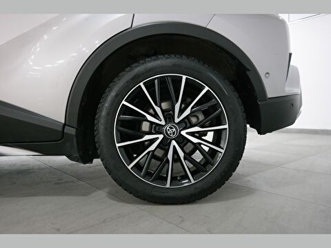 toyota, c-hr, crossover 1.8 hybrid 4x2 diamond + safety sense e-cvt, otomatik, hybrid 2.el otomobil | renew 22