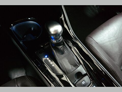 toyota, c-hr, crossover 1.8 hybrid 4x2 diamond + safety sense e-cvt, otomatik, hybrid 2.el otomobil | renew 16