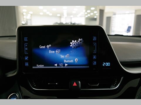 toyota, c-hr, crossover 1.8 hybrid 4x2 diamond + safety sense e-cvt, otomatik, hybrid 2.el otomobil | renew 13