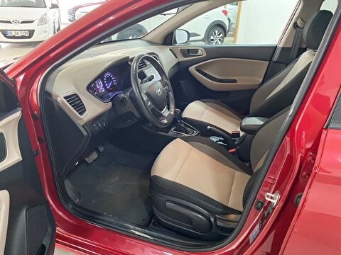 hyundai, i20, 1.4 mpı style panoramik cam tavan otomatik, otomatik, benzin 2.el otomobil | renew 6