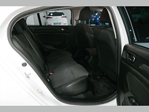 renault, megane, sedan 1.3 tce joy edc, otomatik, benzin 2.el otomobil | renew 8