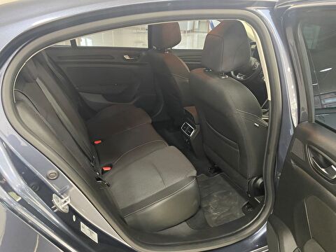 renault, megane, sedan 1.3 tce touch edc, otomatik, benzin 2.el otomobil | renew 8