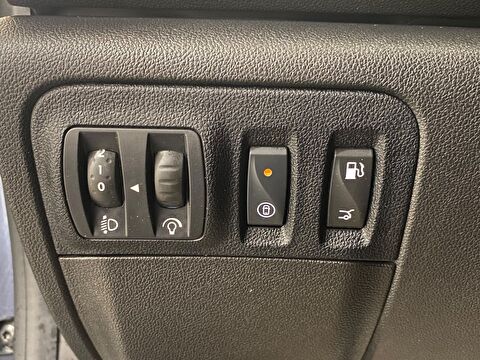 renault, megane, sedan 1.3 tce touch edc, otomatik, benzin 2.el otomobil | renew 17