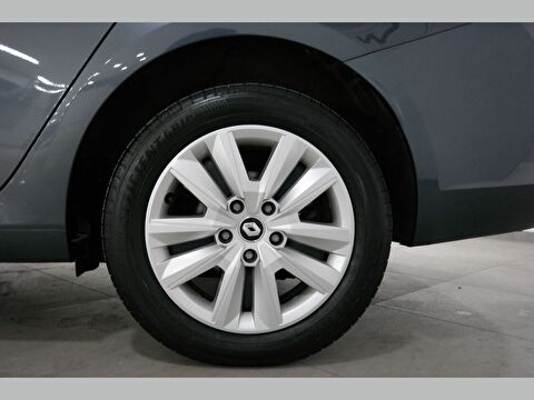 renault, megane, sedan 1.3 tce touch edc, otomatik, benzin 2.el otomobil | renew 20