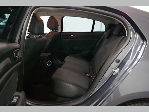 renault, megane, sedan 1.3 tce touch edc, otomatik, benzin 2.el otomobil | renew 9