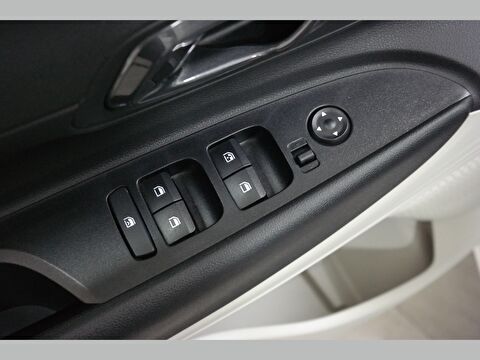 hyundai, i20, hatchback 1.0 t-gdı style dct, otomatik, benzin 2.el otomobil | renew 18