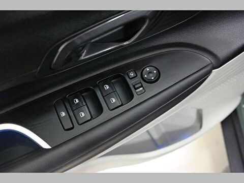 hyundai, bayon, suv 1.4 mpı elite otomatik, otomatik, benzin 2.el otomobil | renew 18