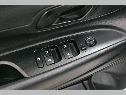hyundai, i20, hatchback 1.4 mpı jump otomatik, otomatik, benzin 2.el otomobil | renew 18