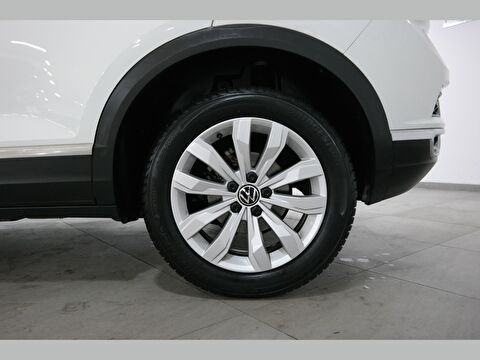 volkswagen, t-roc, suv 1.5 tsı act highline dsg, otomatik, benzin 2.el otomobil | renew 13