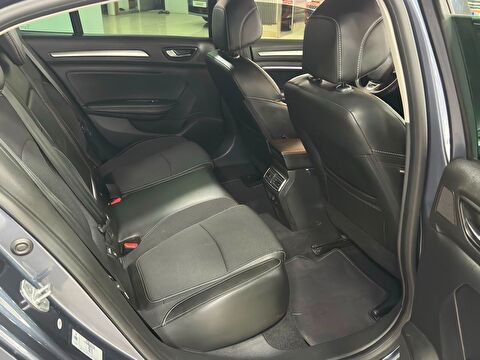 renault, megane, sedan 1.3 tce ıcon edc, otomatik, benzin 2.el otomobil | renew 17