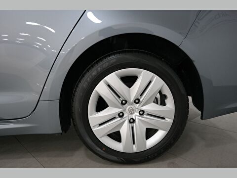 toyota, corolla, sedan 1.5 vision plus multidrive s, otomatik, benzin 2.el otomobil | renew 16