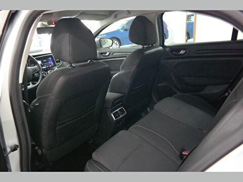renault, megane, sedan 1.3 tce touch edc, otomatik, benzin 2.el otomobil | renew 8