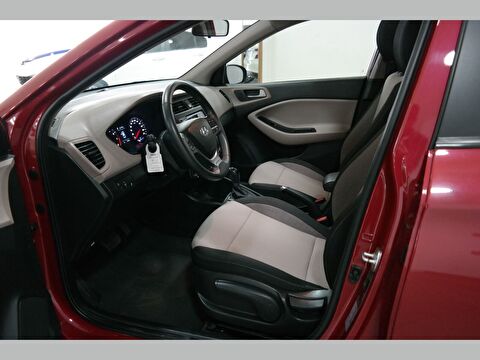 hyundai, i20, 1.0 t-gdı style panoramik cam tavan multimedya paketi dct, otomatik, benzin 2.el otomobil | renew 6