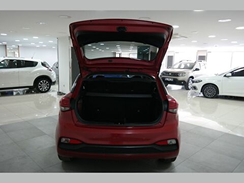 hyundai, i20, 1.0 t-gdı style panoramik cam tavan multimedya paketi dct, otomatik, benzin 2.el otomobil | renew 20