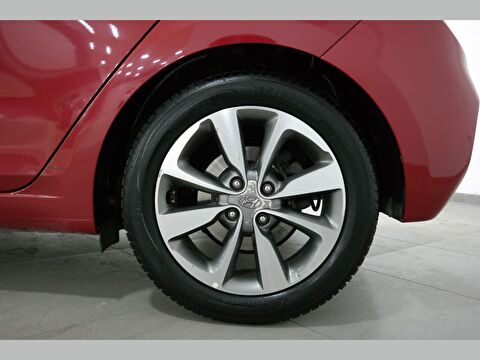 hyundai, i20, 1.0 t-gdı style panoramik cam tavan multimedya paketi dct, otomatik, benzin 2.el otomobil | renew 19