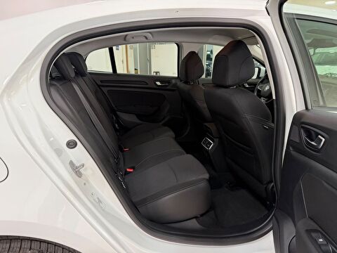 renault, megane, sedan 1.3 tce touch edc, otomatik, benzin 2.el otomobil | renew 8