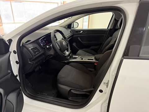 renault, megane, sedan 1.3 tce touch edc, otomatik, benzin 2.el otomobil | renew 6