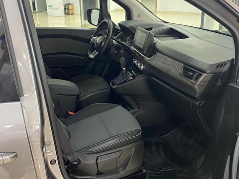 renault, kangoo multix, combi 1.3 tce ıconic edc, otomatik, benzin 2.el otomobil | renew 7