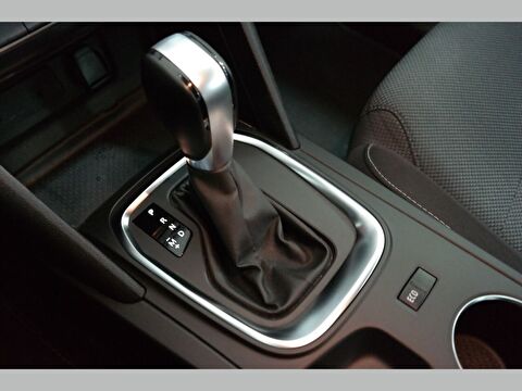 renault, megane, sedan 1.3 tce joy edc, otomatik, benzin 2.el otomobil | renew 14