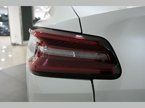 citroen, c4 x, 1.2 puretech shine eat8, otomatik, benzin 2.el otomobil | renew 25