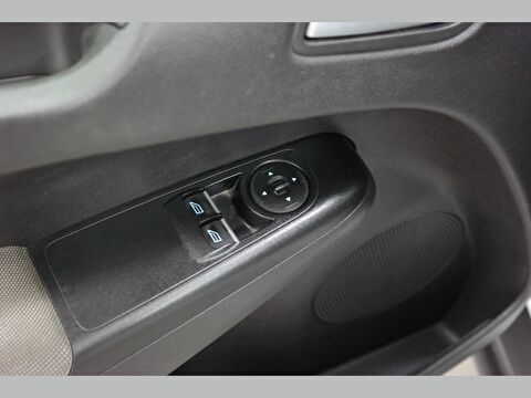 ford, tourneo courier, kombi 1.5 tdcı titanium, manuel, dizel 2.el otomobil | renew 18