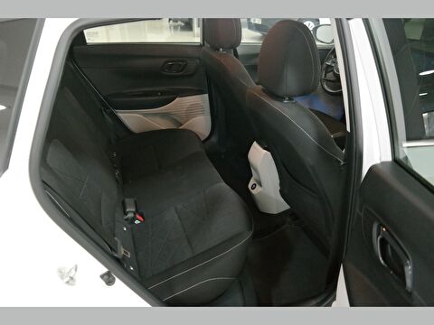 hyundai, bayon, suv 1.4 mpı elite otomatik, otomatik, benzin 2.el otomobil | renew 10