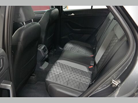 volkswagen, t-roc, suv 1.5 tsı act r line dsg, otomatik, benzin 2.el otomobil | renew 8