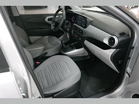 hyundai, i10, hatchback 1.0 mpı style çift renk amt, otomatik, benzin 2.el otomobil | renew 7