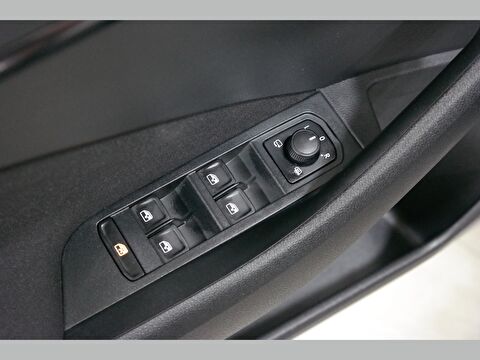 skoda, kamiq, suv 1.0 tsı elite dsg, otomatik, benzin 2.el otomobil | renew 18