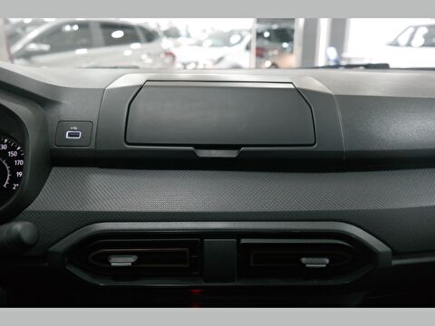 dacia, sandero, hatchback 1.0 tce eco-g stepway essential, manuel, benzin + lpg 2.el otomobil | renew 20