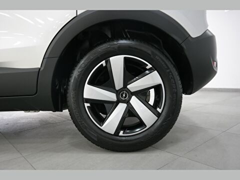 opel, crossland, suv 1.2 turbo essential otomatik, otomatik, benzin 2.el otomobil | renew 20