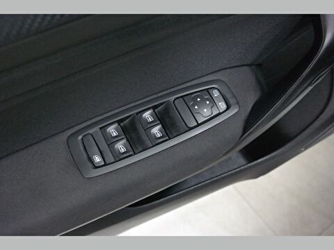 renault, megane, sedan 1.3 tce joy, manuel, benzin 2.el otomobil | renew 18