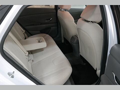 hyundai, elantra, sedan 1.6 mpı style comfort otomatik, otomatik, benzin 2.el otomobil | renew 8