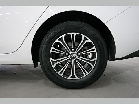 hyundai, elantra, sedan 1.6 mpı style comfort otomatik, otomatik, benzin 2.el otomobil | renew 21