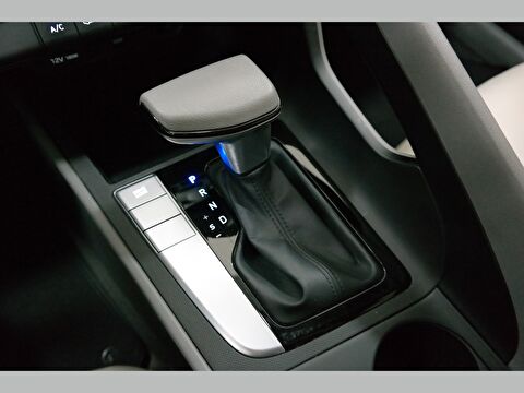 hyundai, elantra, sedan 1.6 mpı style comfort otomatik, otomatik, benzin 2.el otomobil | renew 16