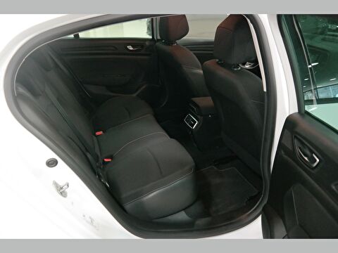 renault, megane, sedan 1.3 tce joy comfort edc, otomatik, benzin 2.el otomobil | renew 8