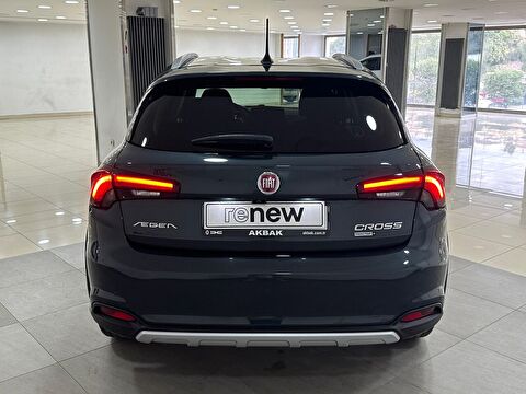 fiat, egea cross, 1.4 fire lounge	trctn+ gsr, manuel, benzin 2.el otomobil | renew 5