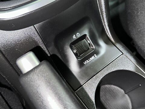 fiat, egea cross, 1.4 fire lounge	trctn+ gsr, manuel, benzin 2.el otomobil | renew 20