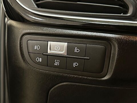 fiat, egea cross, 1.4 fire lounge	trctn+ gsr, manuel, benzin 2.el otomobil | renew 11