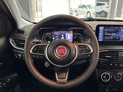fiat, egea cross, 1.4 fire lounge	trctn+ gsr, manuel, benzin 2.el otomobil | renew 17