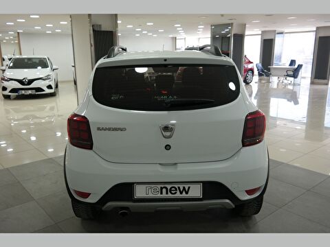 dacia, sandero, hatchback 0.9 tce stepway, manuel, benzin 2.el otomobil | renew 5
