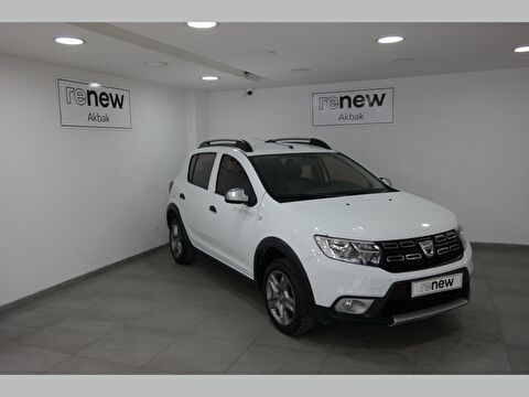 dacia, sandero, hatchback 0.9 tce stepway, manuel, benzin 2.el otomobil | renew 4