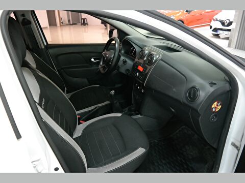 dacia, sandero, hatchback 0.9 tce stepway, manuel, benzin 2.el otomobil | renew 7