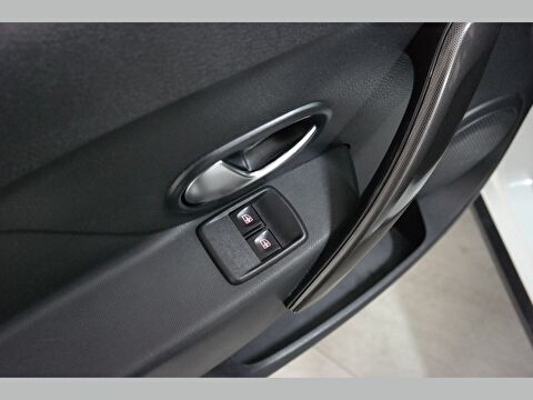 dacia, sandero, hatchback 0.9 tce stepway, manuel, benzin 2.el otomobil | renew 18