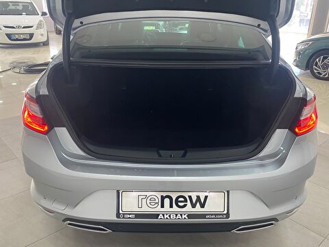 renault, megane, sedan 1.3 tce ıcon edc, otomatik, benzin 2.el otomobil | renew 19