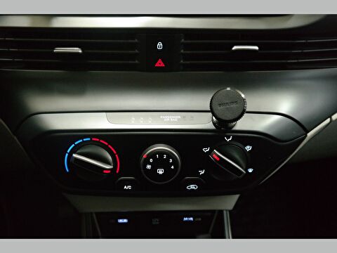 hyundai, i20, hatchback 1.4 mpı style otomatik, otomatik, benzin 2.el otomobil | renew 14