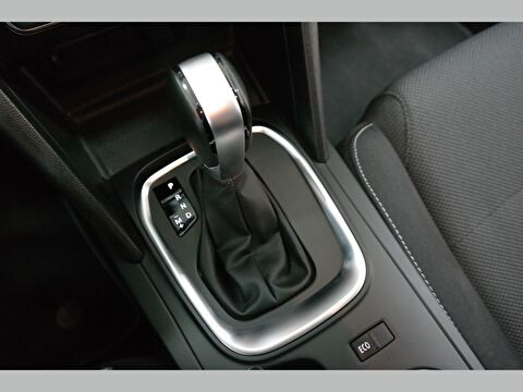 renault, megane, sedan 1.3 tce joy edc, otomatik, benzin 2.el otomobil | renew 15