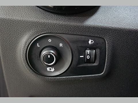 mg, zs ev, suv 44,5 kwh luxury otomatik, otomatik, elektrik 2.el otomobil | renew 18